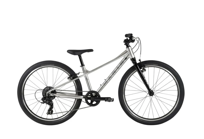 Marin Coast Trail 24 In Silver/Black