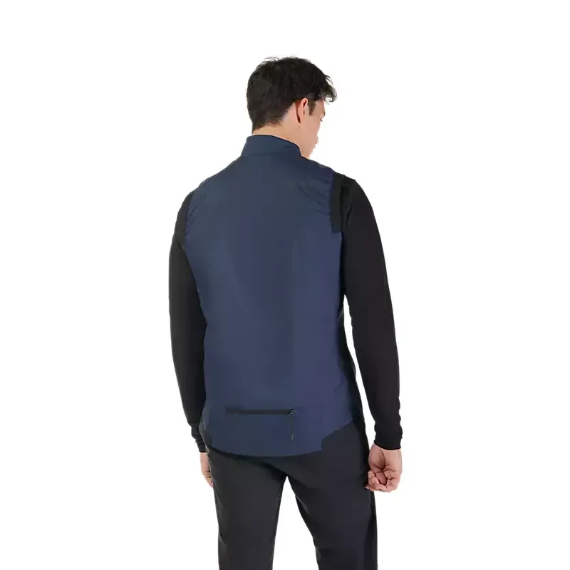 Fox Ranger Wind Vest in Midnight Blue-3