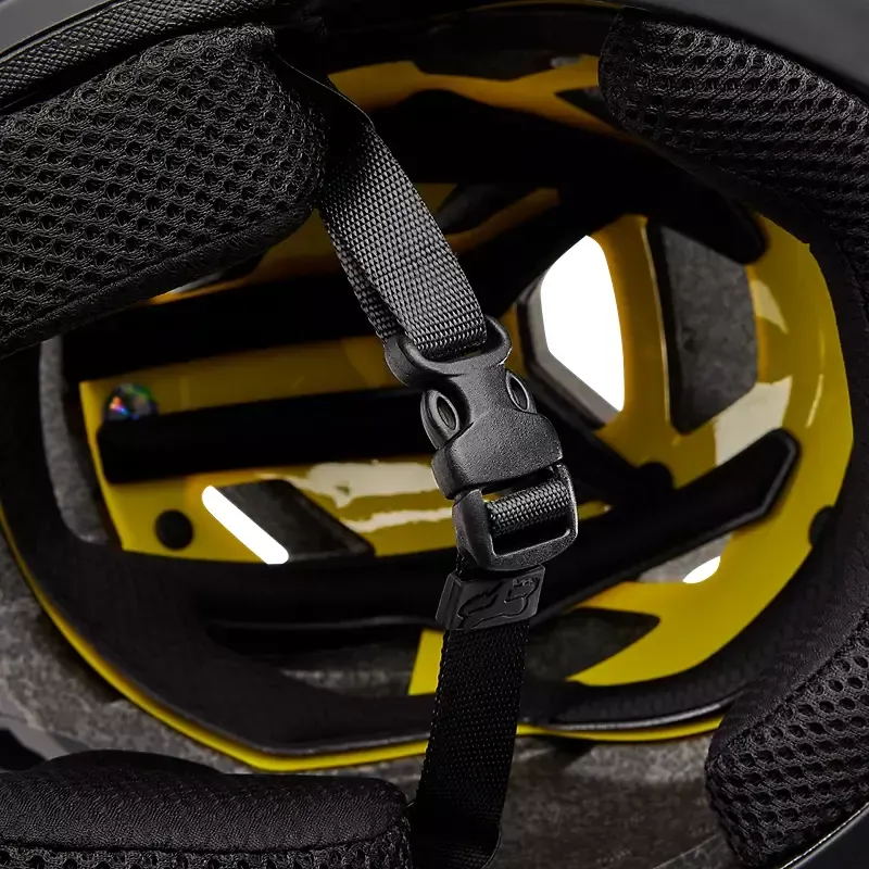 Fox Proframe Helmet in Matte Black-7