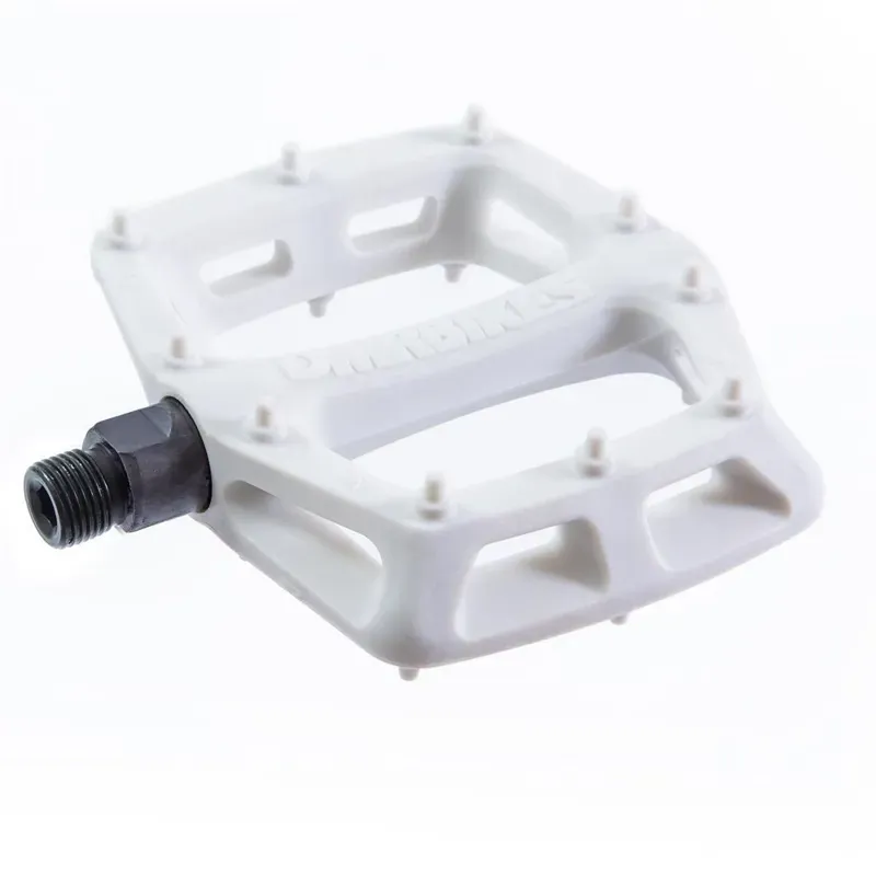 DMR V6 Cro-Mo Axle Plastic Flat Pedal in White