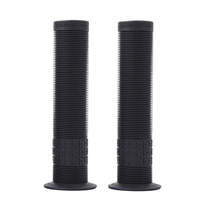 DMR 25 Year Flanged Grips in Black