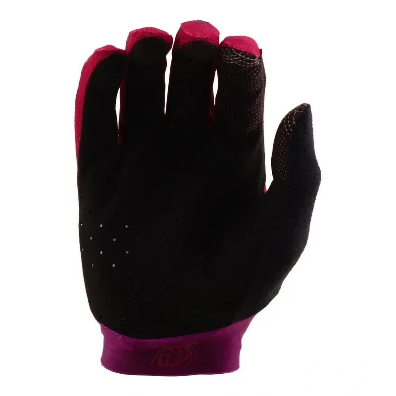 Troy Lee Designs Ace Solid Gloves in Fuchsia-1