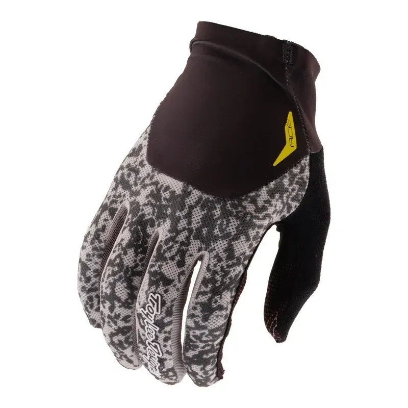 Troy Lee Designs Ace Terra Gloves in Carbon