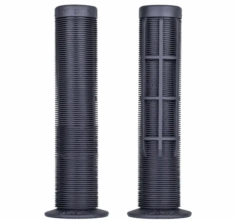 DMR Bikes Grid Grips in Black