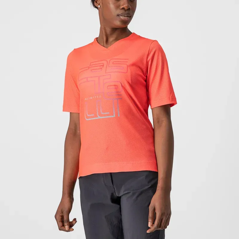 Castelli Trail Tech Women's T-Shirt in Coral Flash