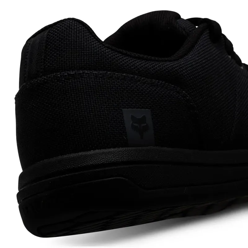 Fox Union Canvas Shoes in Black-8
