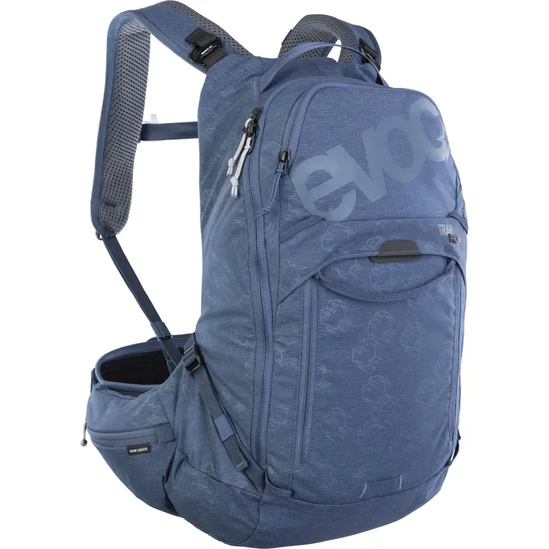 Evoc Trail Pro Protector Backpack 16l In Blue