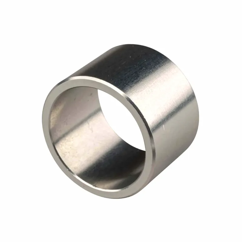 Race Face Trace J-Bend Cassette Body Spacer in Silver