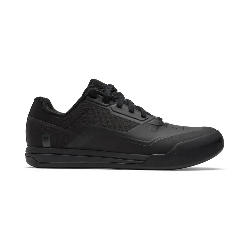 Fox Union Flat Shoes in Black