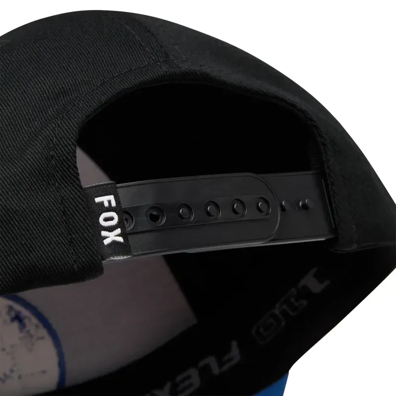 Fox Youth Badge Snapback Hat in Black-4