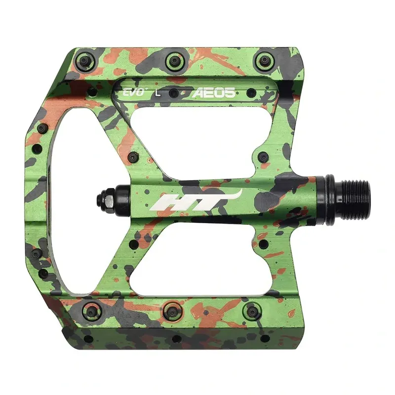 HT Components AE05 Pedals in Camo Green