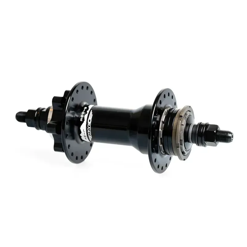 Halo Ridgeline 10x135mm SS Rear Hub in Black-1