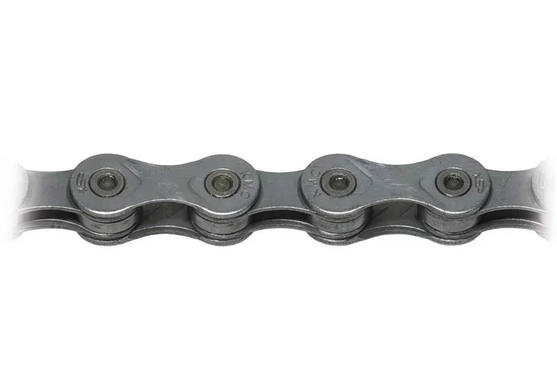 KMC E9 EPT 9-Speed 136 Link Chain in Silver