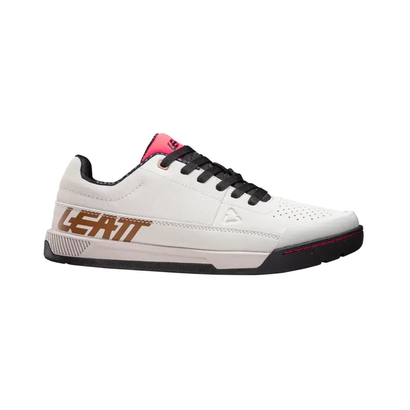 Leatt 2.0 Flat Shoes in Cream White-2