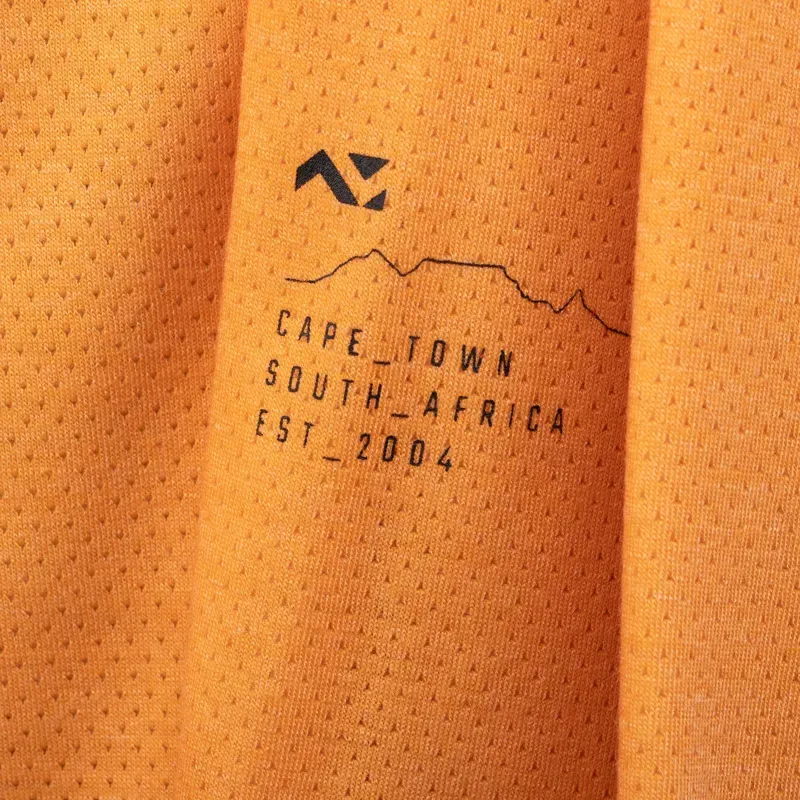 Leatt Endurance 2.0 MTB Jersey in Lager Yellow-2