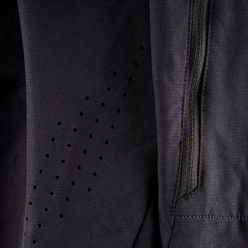 Leatt Trail 2.0 MTB Shorts in Ghost Black-2