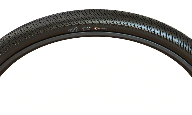 Maxxis DTH DC Silk Tyre in Black-2