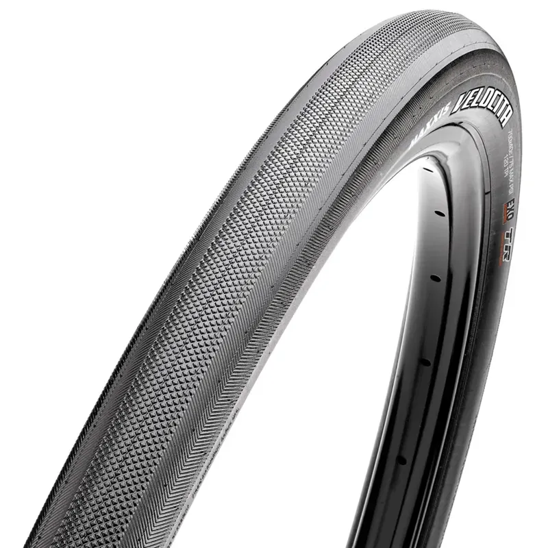 Maxxis Velocita AR 700x40c 60-tpi Folding Silkshield Tyre in Black-1