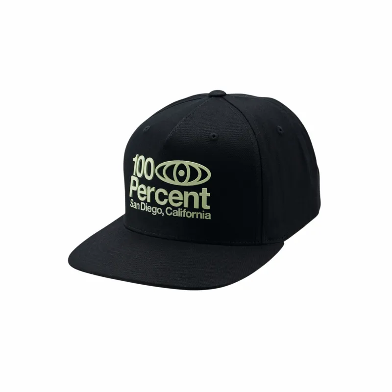 100% SD Snapback Cap in Black
