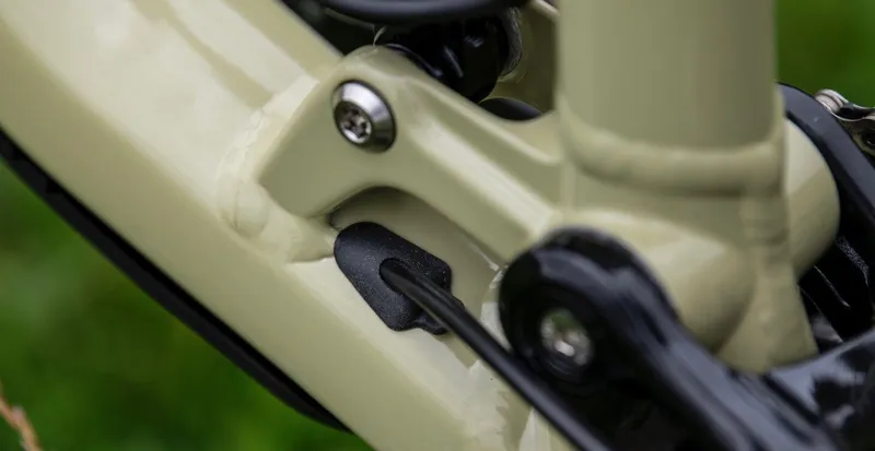 Marin Alpine Trail XR Mountain Bike 29 In Tan Black And Red-6