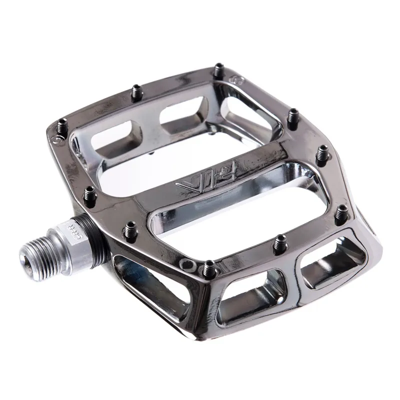 DMR V12 Pedal in Polished Silver