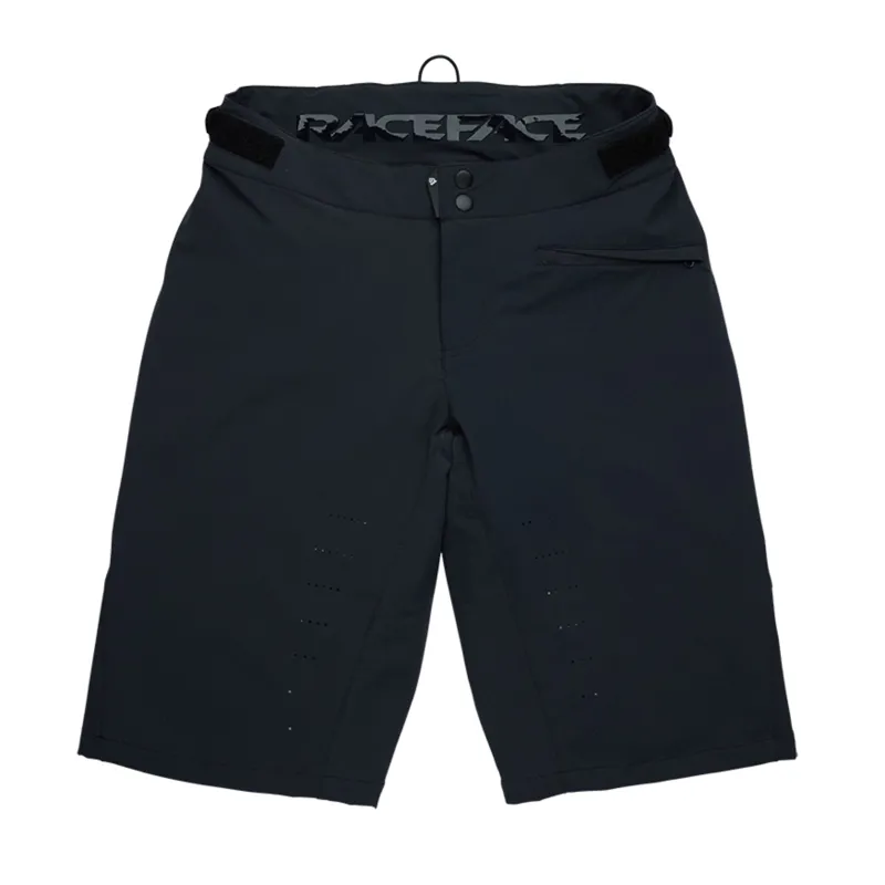 Race Face Indy Womens Shorts in Black
