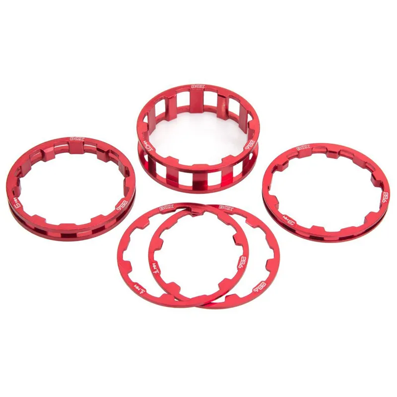 Box Two Stem Spacer 1 18 x22 Red