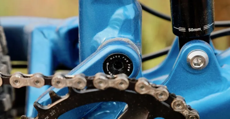 Marin Rift Zone 2 27.5 Mountain Bike In Gloss black And Blue-4