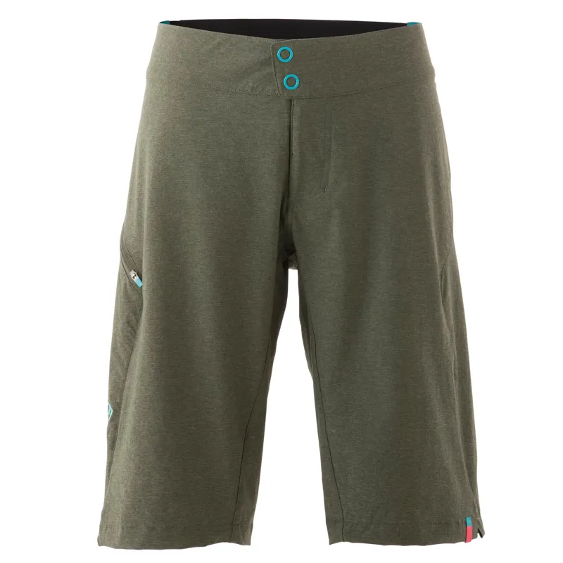 Yeti Avery Womens Shorts in Green