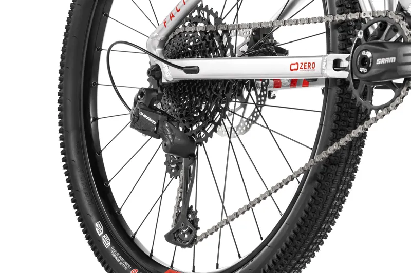 Mondraker Factor 26Inch Kids Bike2021 Silver/Black/ Red -4