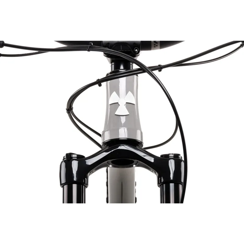 Nukeproof Scout 275 Comp Bike Deore Concrete Grey -6