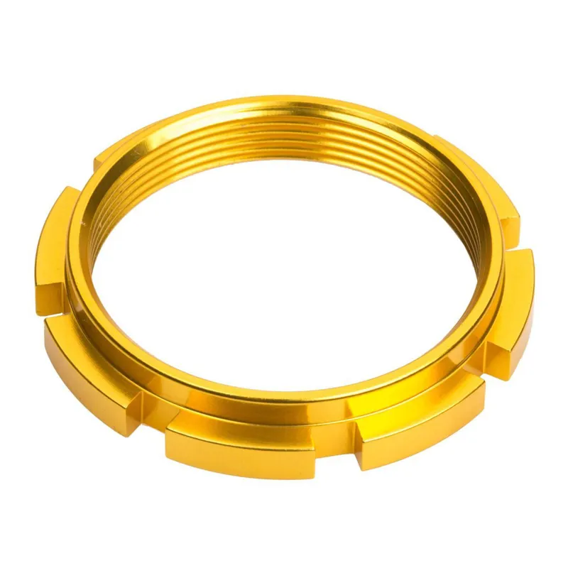 Box Edge 8 Prong Lock Ring Gold