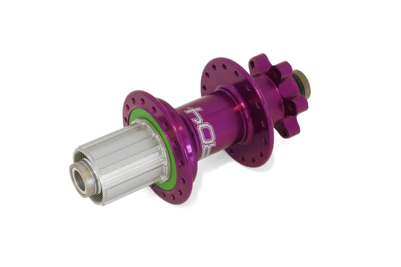 Hope Pro 4 32H 150mm - 12mm Rear Hub in Purple