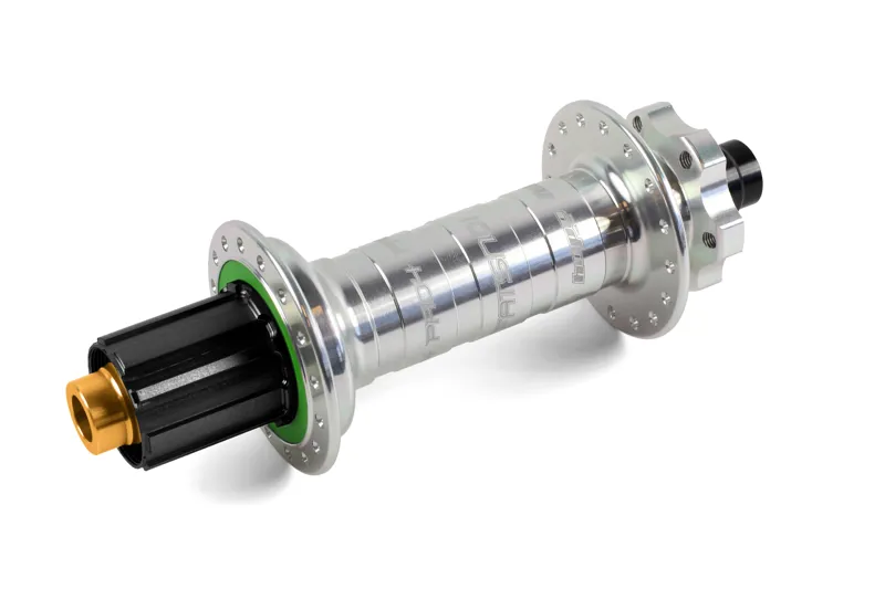 Hope Pro 4 Fatsno 32H 197mm - 12mm Rear Hub in Silver