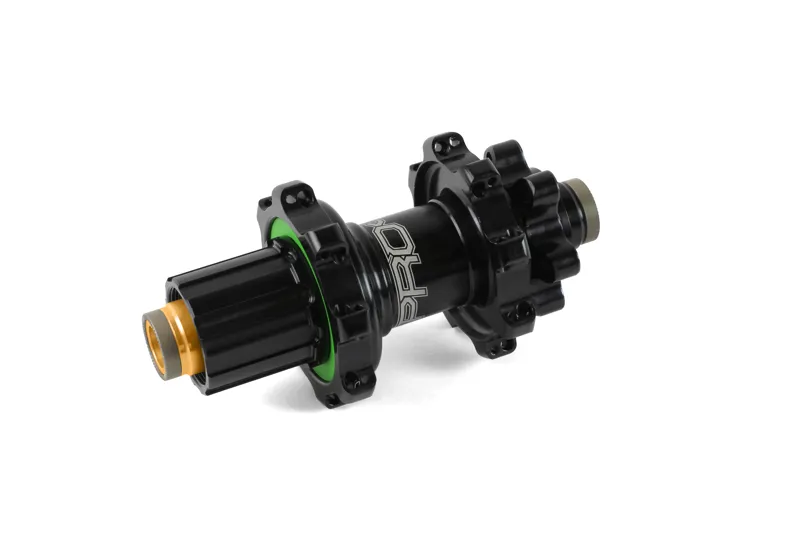 Hope S-Pull Pro 4 32H 135mm - 12mm Rear Hub in Black