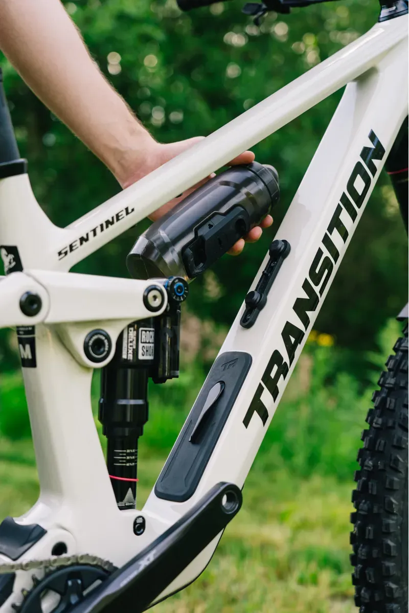 Transition Sentinel Carbon Enduro/Trail Mountain Bike in Deer Purple-4