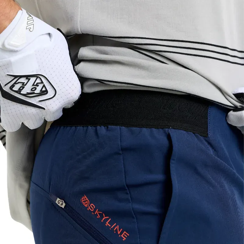 Troy Lee Designs Skyline Superlyte Trousers in Mono Midnight-10