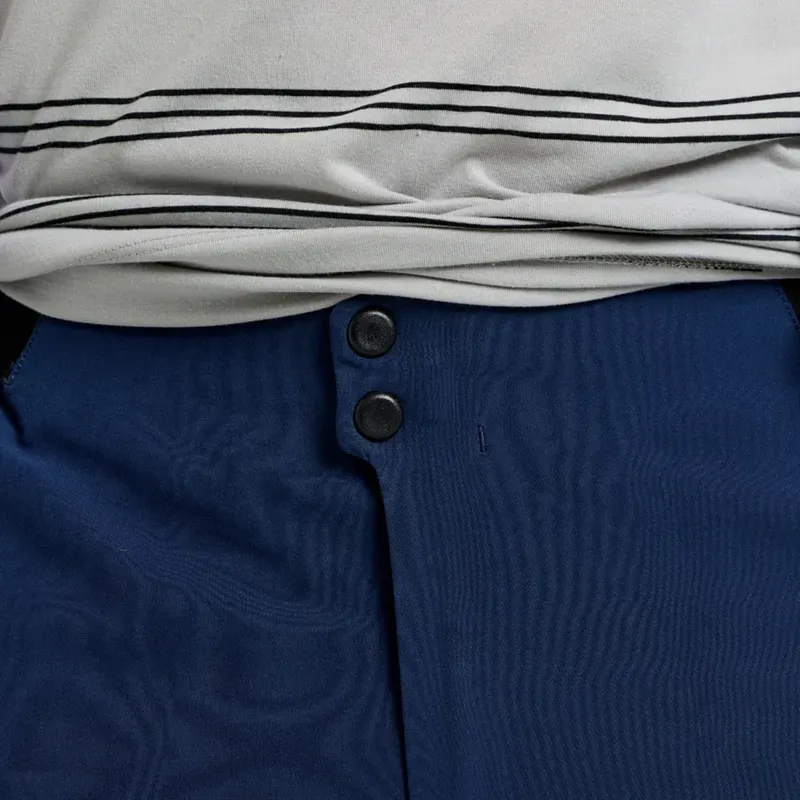 Troy Lee Designs Skyline Superlyte Trousers in Mono Midnight-11