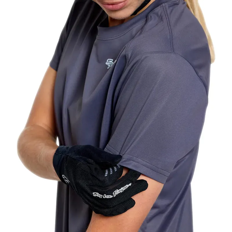 Troy Lee Designs Lilium Pro Women's Short Sleeve Jersey in Mono Carbon-6