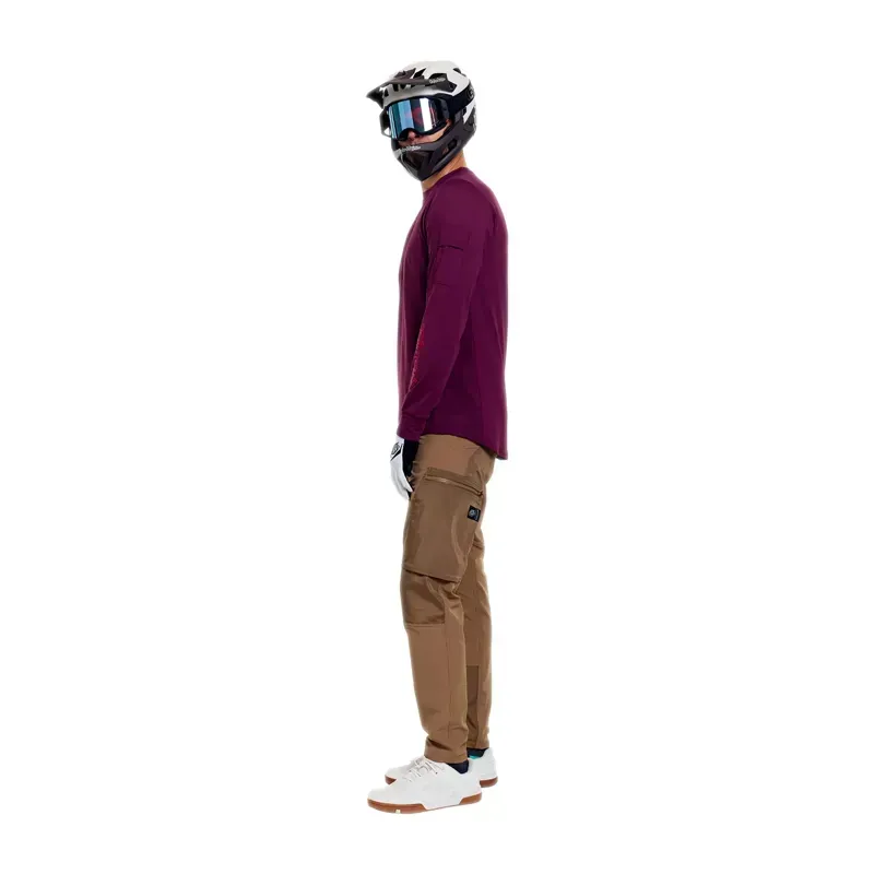 Troy Lee Designs Ruckus Long Sleeve Ride Jersey in Lockdown Sangria-12