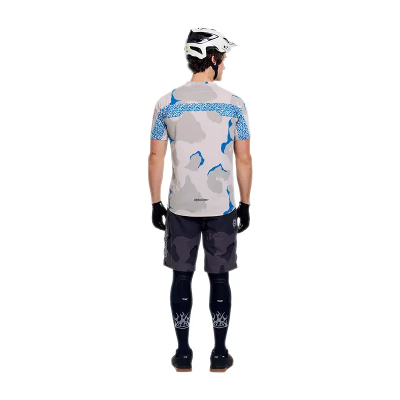Troy Lee Designs Skyline Pro Short Sleeve Jersey in Flow Camo Pumice-9