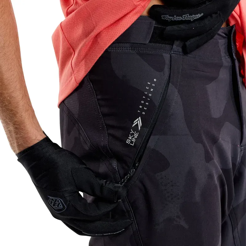 Troy Lee Designs Skyline Trousers in Scrubland Carbon-3