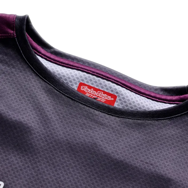 Troy Lee Designs Stage Short Sleeve Jersey in Signature Carbon-6