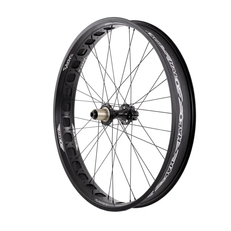 Halo Tundra 80 26in Shimano 11sp Rear Wheel in PC Black