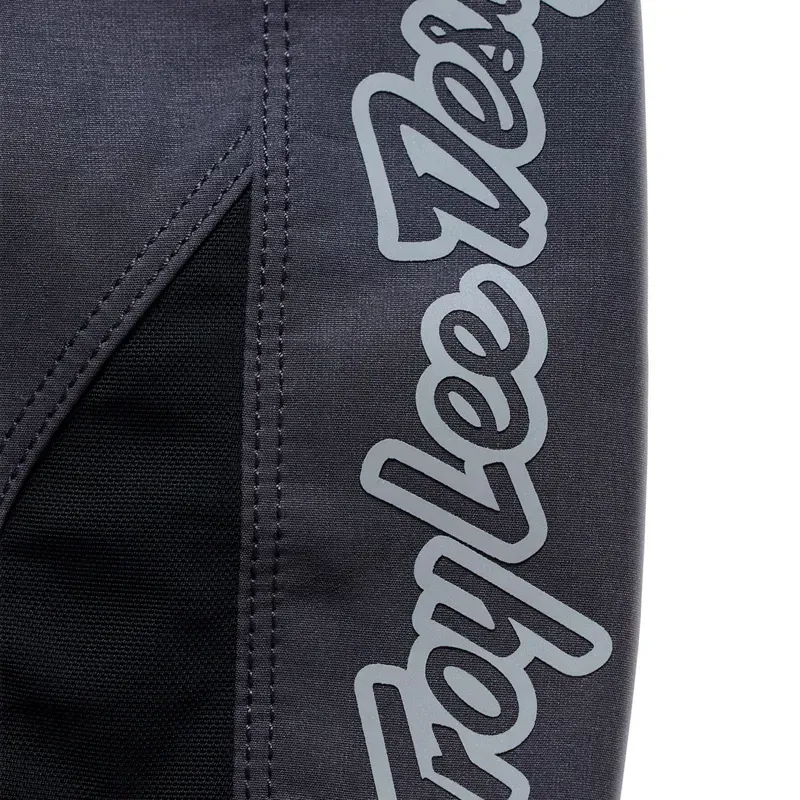 Troy Lee Designs Women's Lilium Pro Mono Shorts Shell in Carbon-5