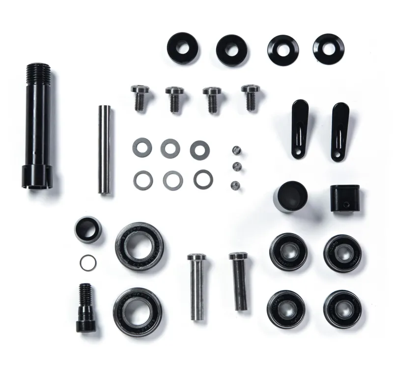 Yeti 2015 ASRC Master Rebuild Kit in Black