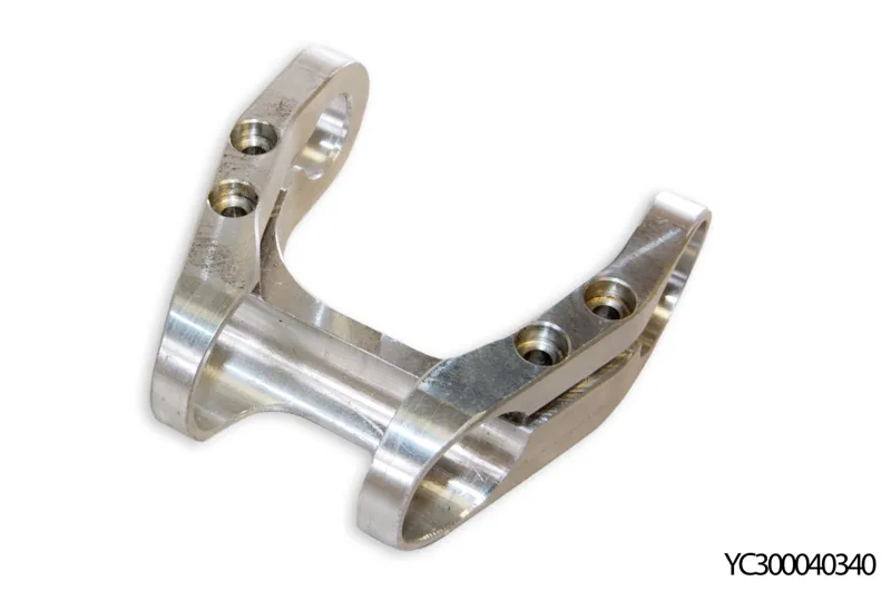 Yeti 303 DH Stiff Link in Silver