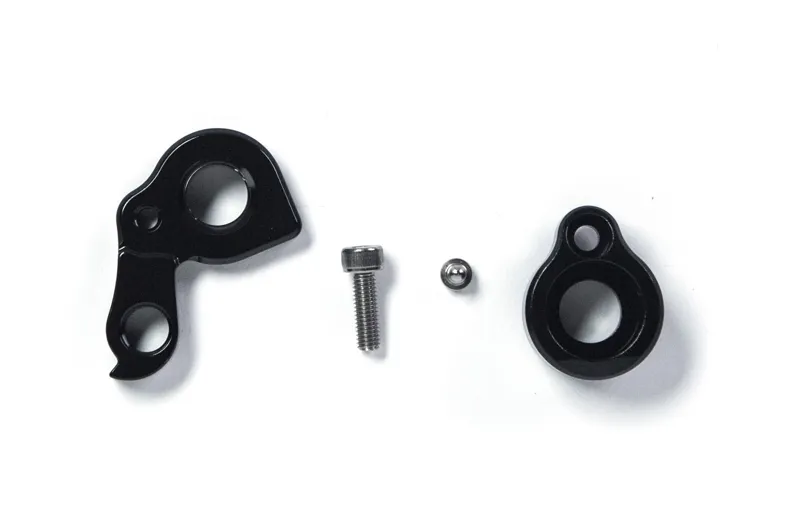 Yeti 12x142mm Derailleur Hanger Kit in Black